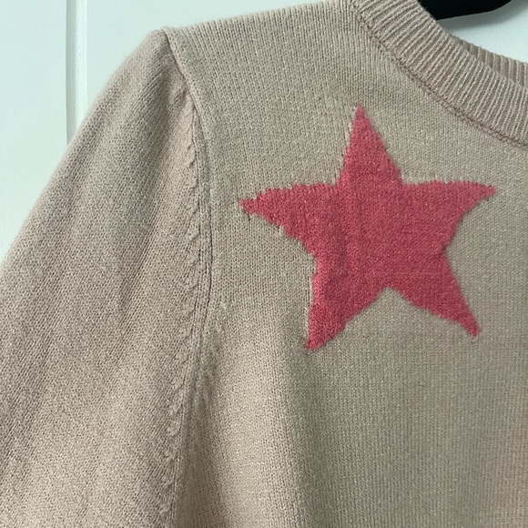 Star Sweater - Picture 11 of 12